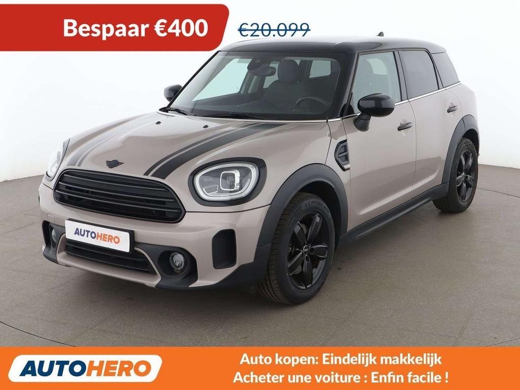 MINI Cooper Countryman Cooper Classic Trim (bj 2022), Auto's, Gebruikt, Countryman, 136 pk, Beige
