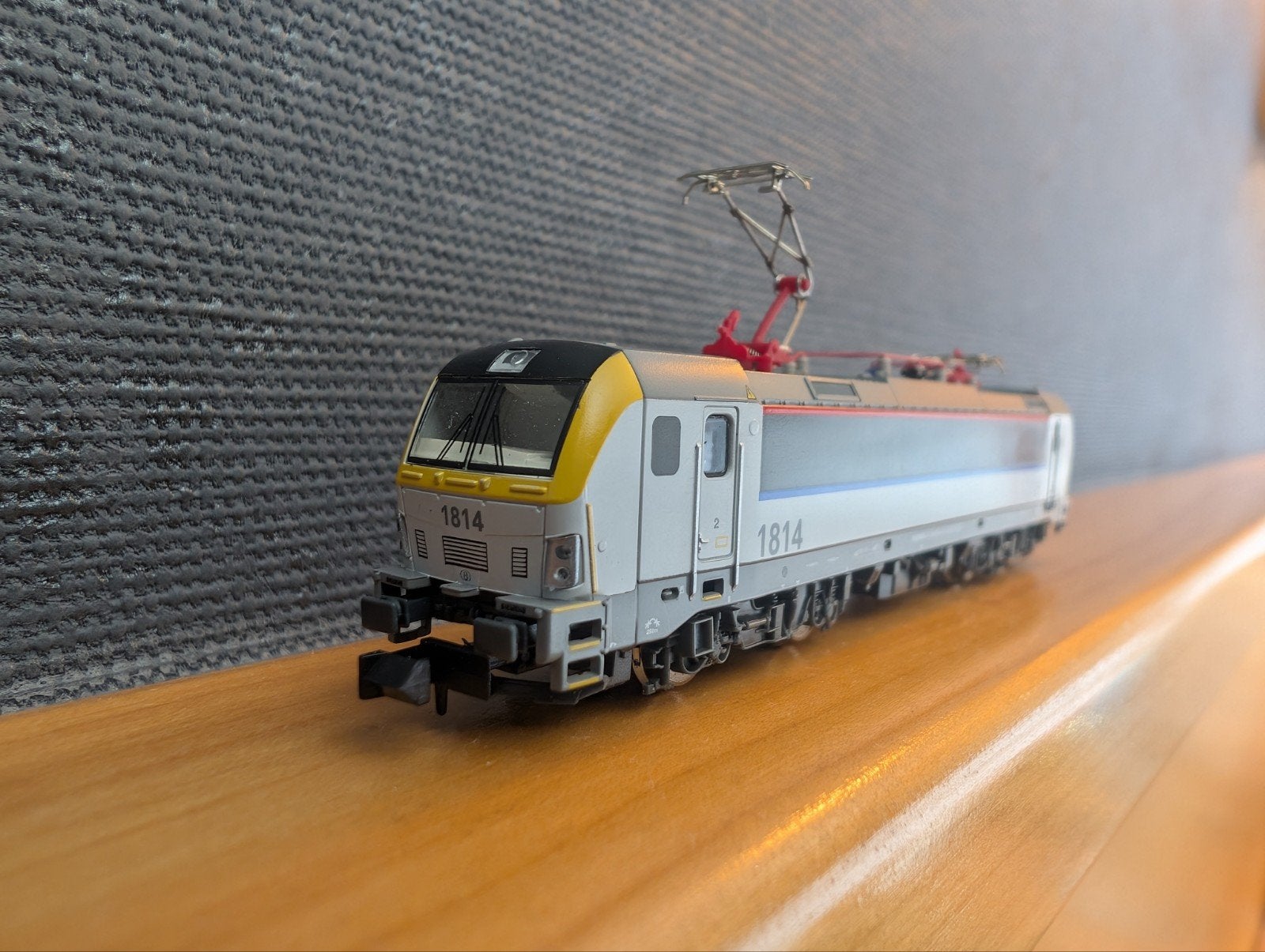 NMBS SNCB | Hobbytrade | HLE 1814 | Schaal N 1/160, Hobby en Vrije tijd, Modeltreinen | H0, Overige merken, Gebruikt, Ophalen of Verzenden