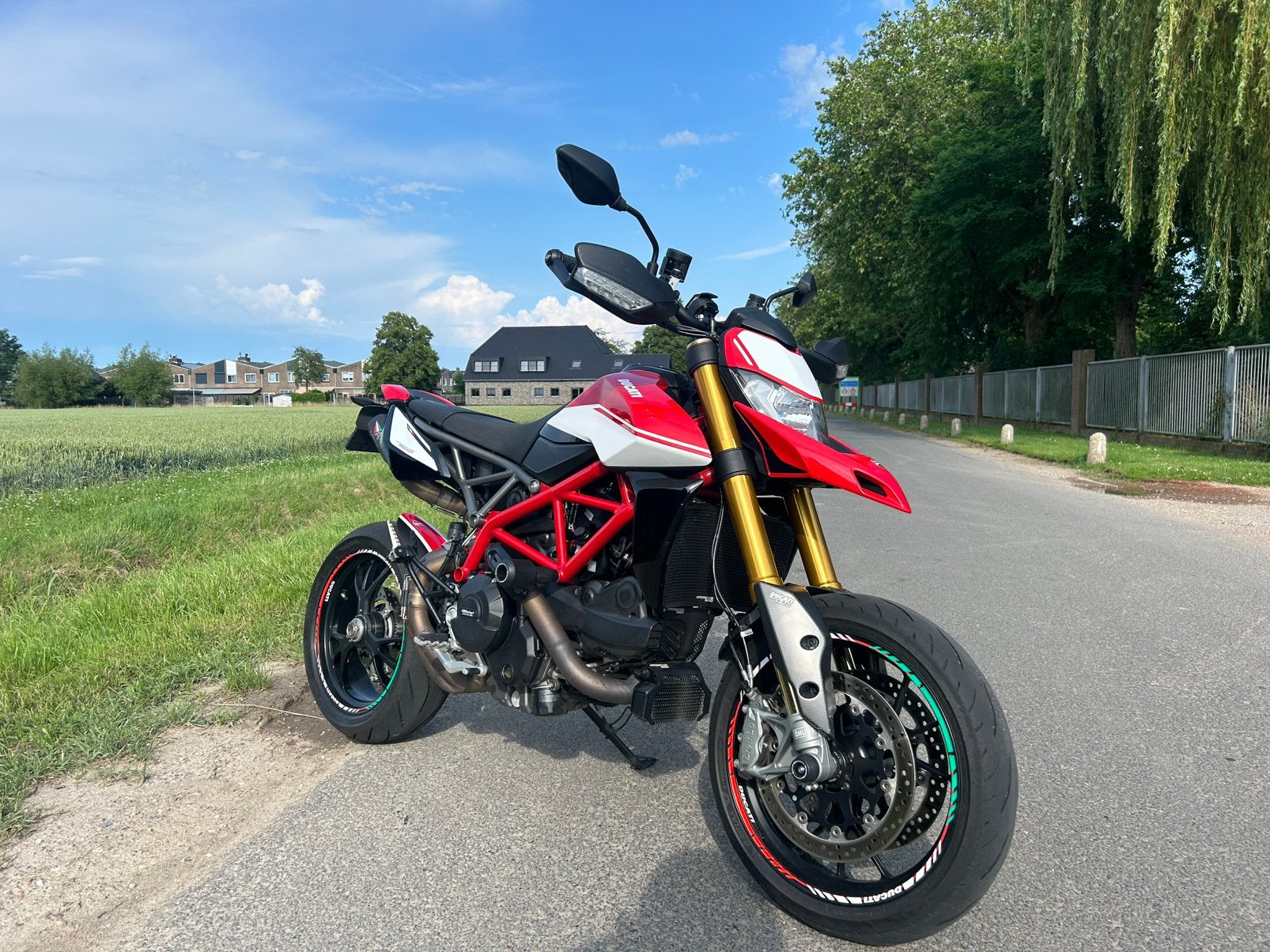 Ducati Hypermotard 950SP #austin #evotech #carbon, Particulier