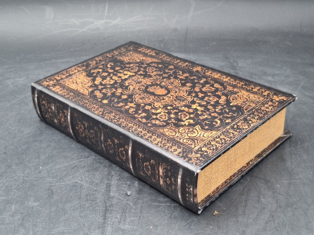 doos die lijkt op een boek, Ophalen of Verzenden, Nieuw, Bruin, Hout