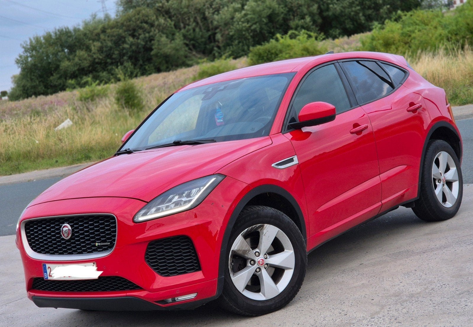 jaguar E-PACE R-Dyna 20d 220mkm boite auto AN2020. 9999€, Autos, 5 portes, Particulier, USB, SUV ou Tout-terrain