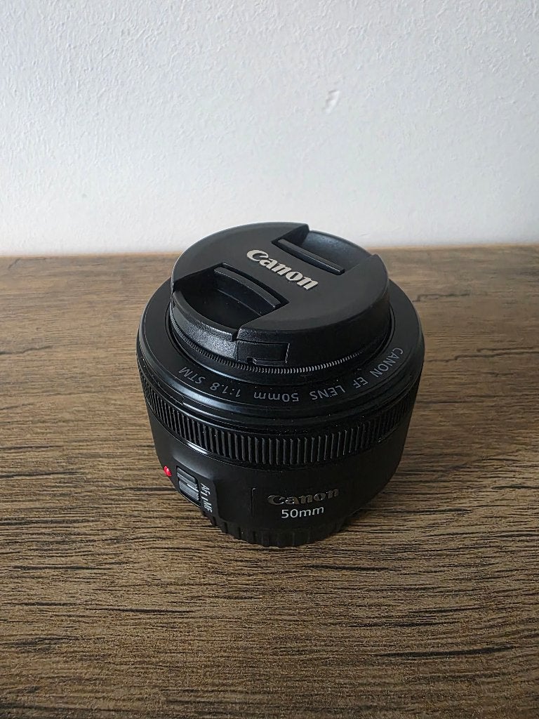 Canon ef 50mm 1.8 stm lens, Canon, Filtre inclus, Lentille standard, Comme neuf