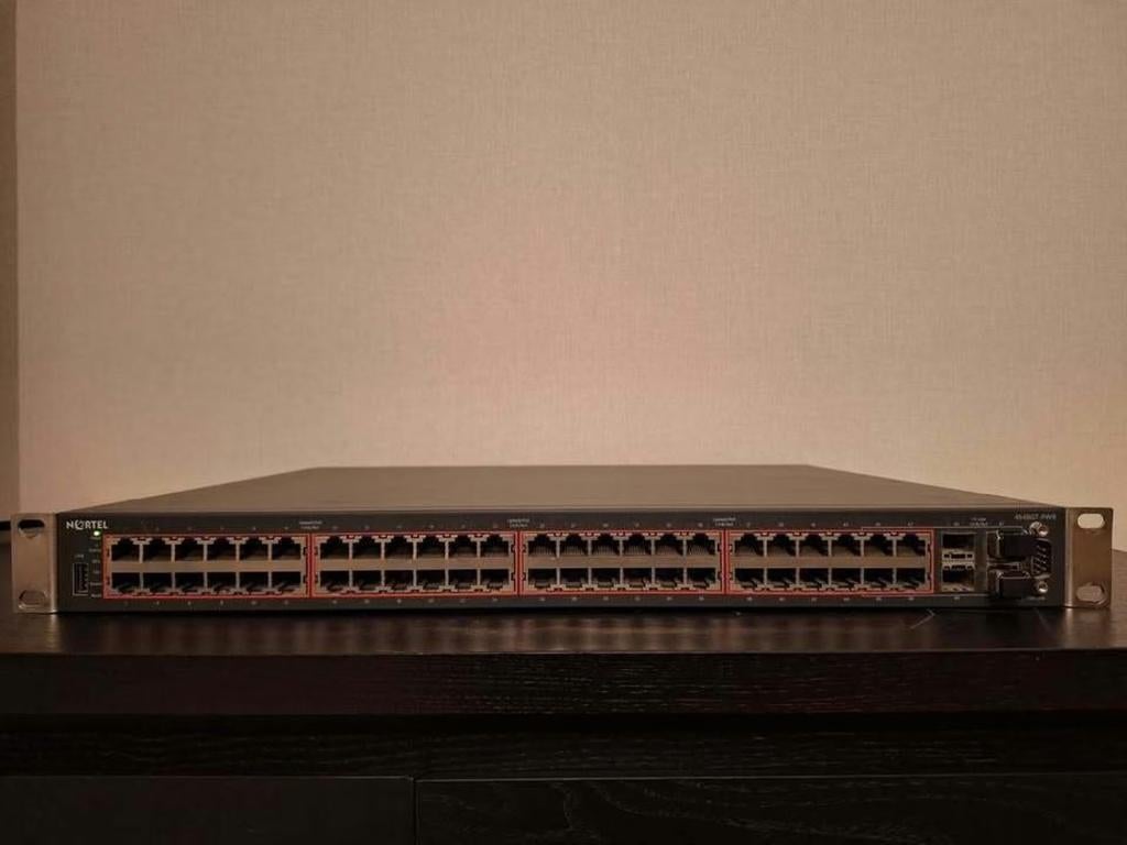 Switch 4548GT-PWR 48-poorten - POE, Ophalen of Verzenden, Gebruikt
