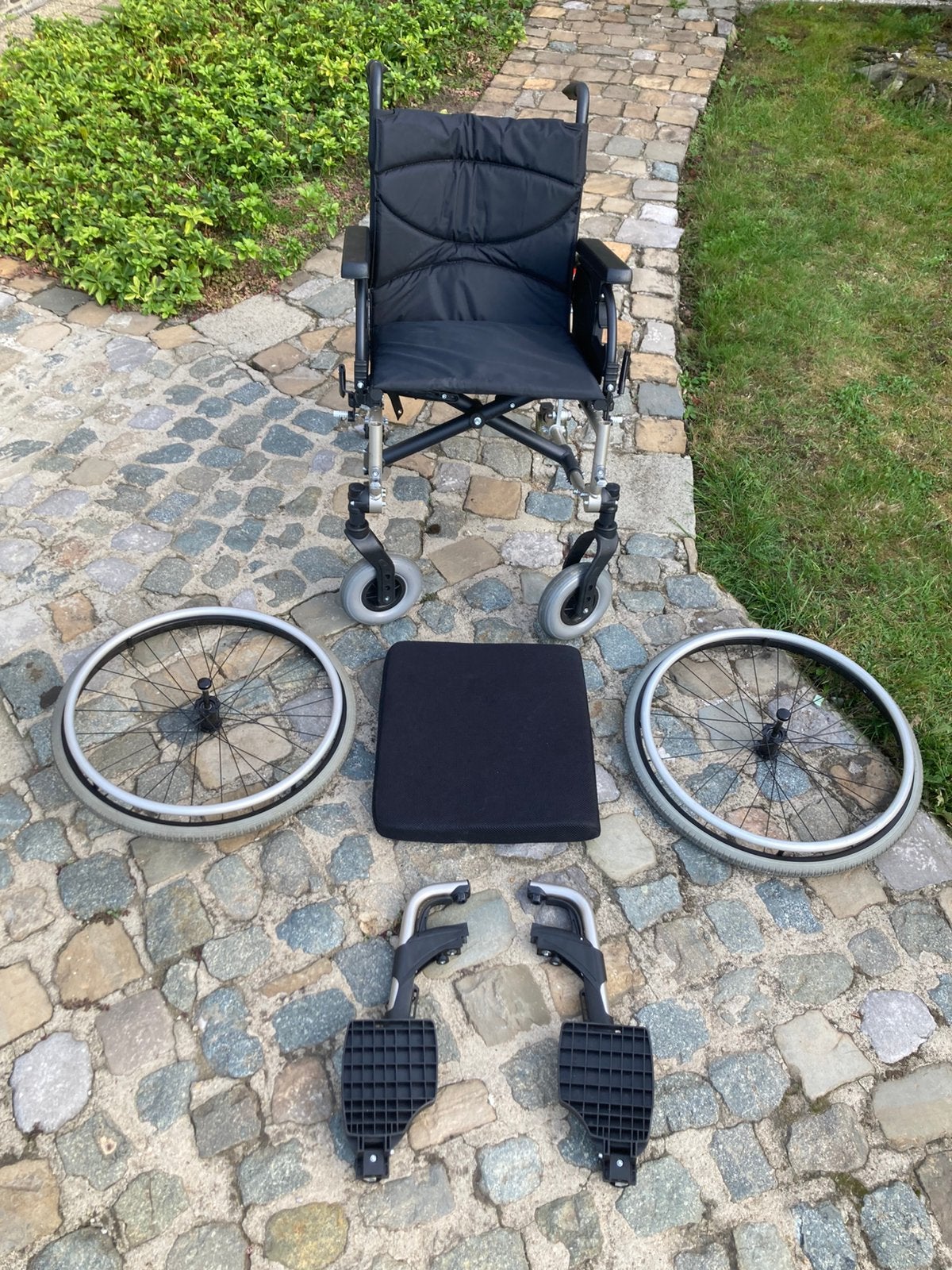 Rolstoel Vermeiren V300-DL opvouwbaar, Enlèvement, Comme neuf
