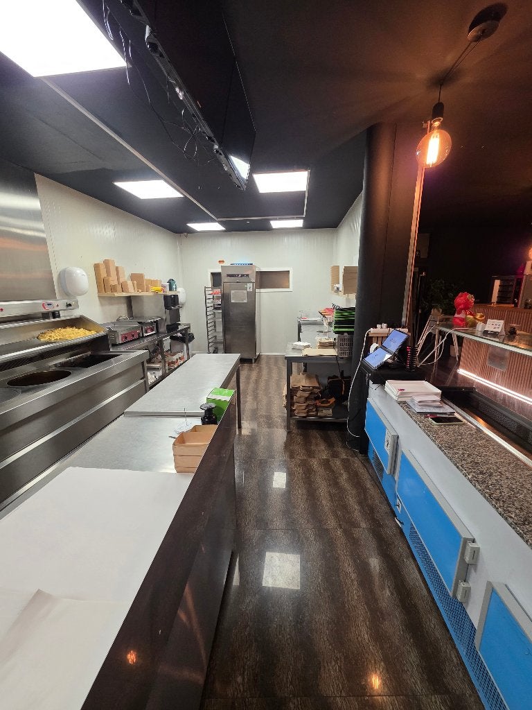 Materiel friterie complet, Enlèvement, Snacks