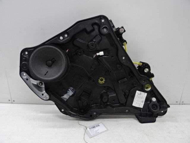 MECANISME VITRE ARRIÈRE DROIT CLA (117.3) (A117220295), Mercedes-Benz, Utilisé, Dialog.mb@mercedes-benz.com, Mercedes-Benz AG