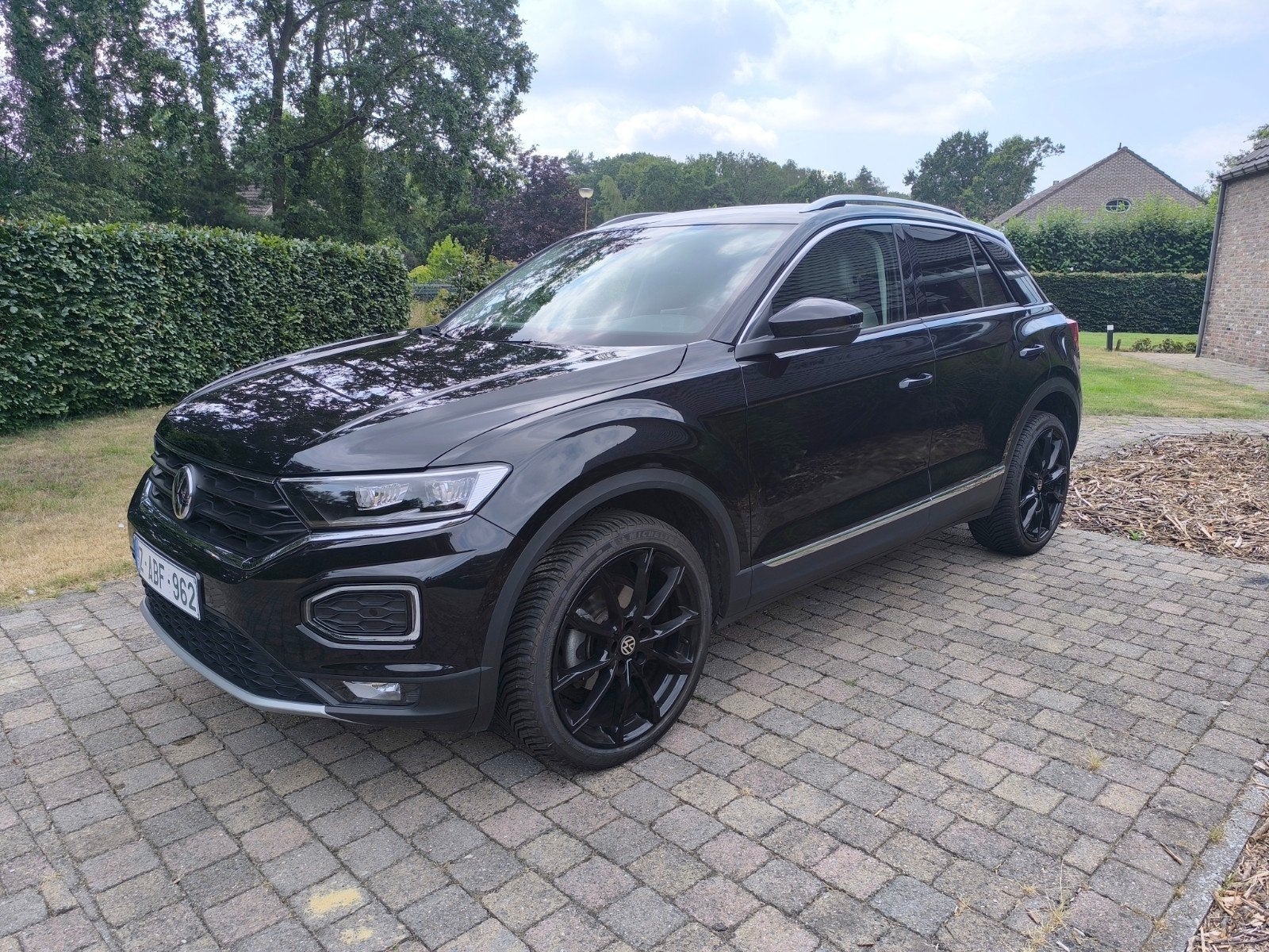 Vw T-roc  AUTOMAAT  31.000km  #benzine met GARANTIE, Auto's, Automaat, Euro 6, Navigatiesysteem, Zwart