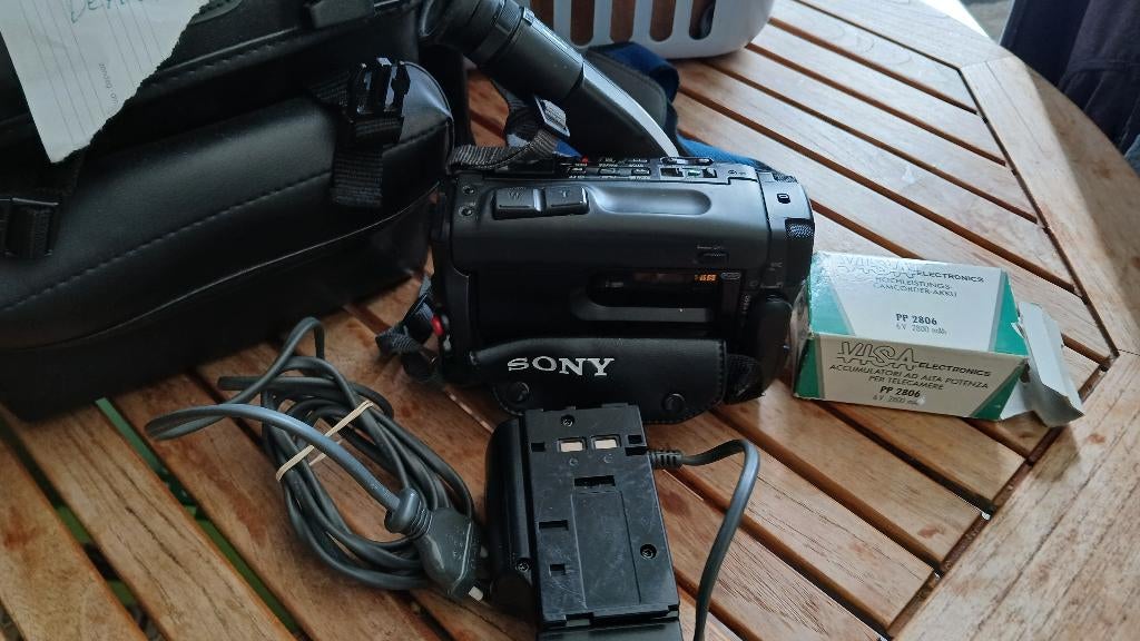 Sony hi8 hi8 analoge video8-camera om te controleren, Ophalen of Verzenden, 8mm, Camera