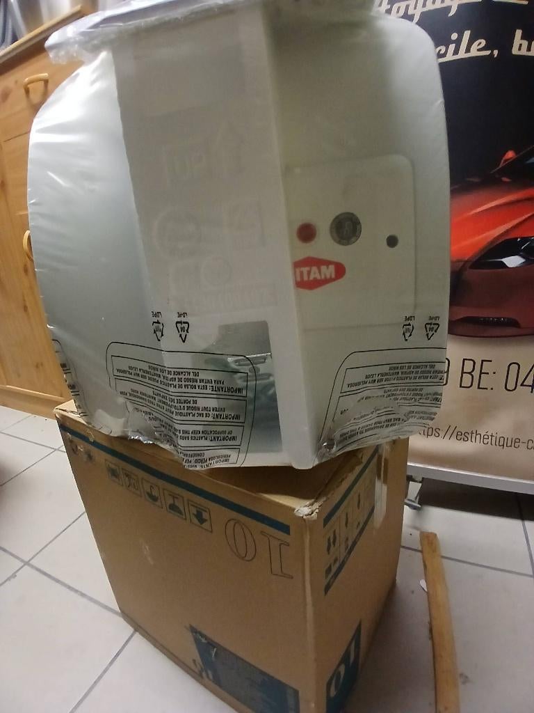 Chauffe eau, Bricolage & Construction, Moins de 20 litres, Enlèvement, Neuf, Chauffe-eau