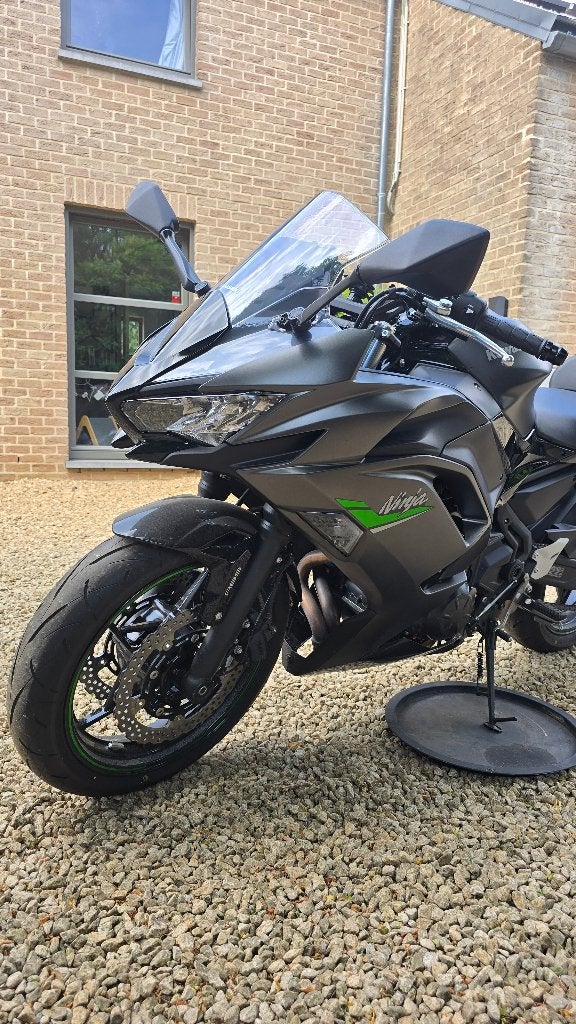 Moto Kawasaki ninja 650, Motoren, Motoren | Kawasaki, 2 cilinders, Nieuw, Meer dan 35 kW, Handgeschakeld