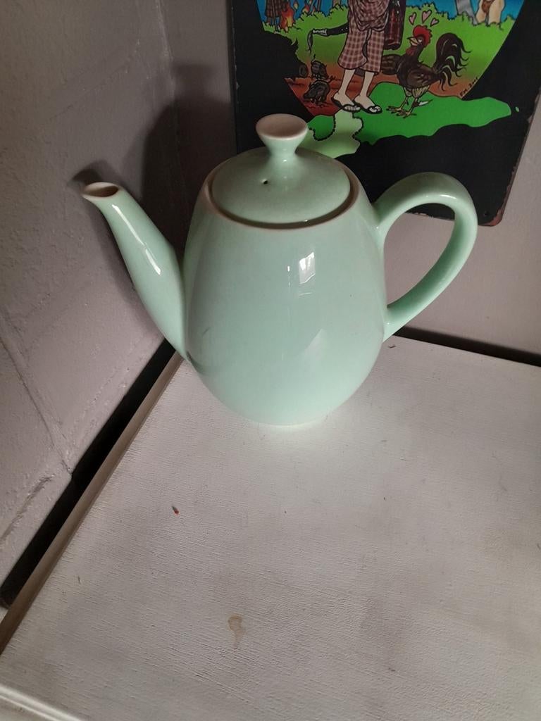 Vintage pastel groene koffiepot, Antiek en Kunst, Antiek | Servies los, Ophalen