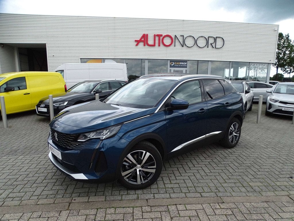 Peugeot 3008 3008 1.2 PureTech Active Pack (automatique), 1940 kg, Achat, Euro 6, Entreprise