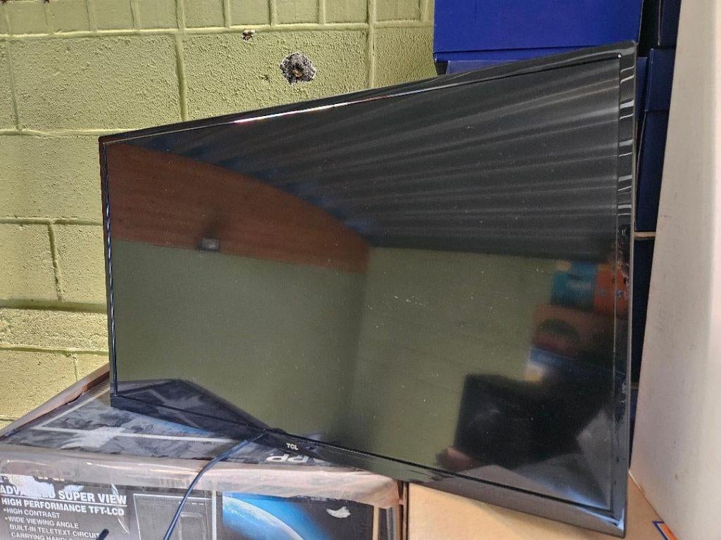 TCL 32A5000 32-inch smart-tv met volledige LED, LED, 50 Hz, 80 tot 100 cm, Zo goed als nieuw