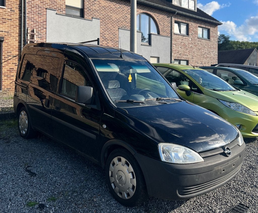 Opel combo, Autos, Achat, 2 places, Entretenue par le concessionnaire, Diesel
