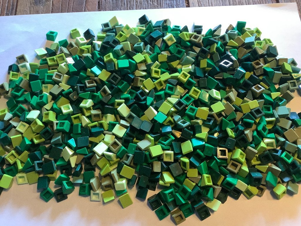 Lego slopes 1x1 tinten groen 750 stuks / 6-1, Ophalen of Verzenden, Zo goed als nieuw, Losse stenen, Lego