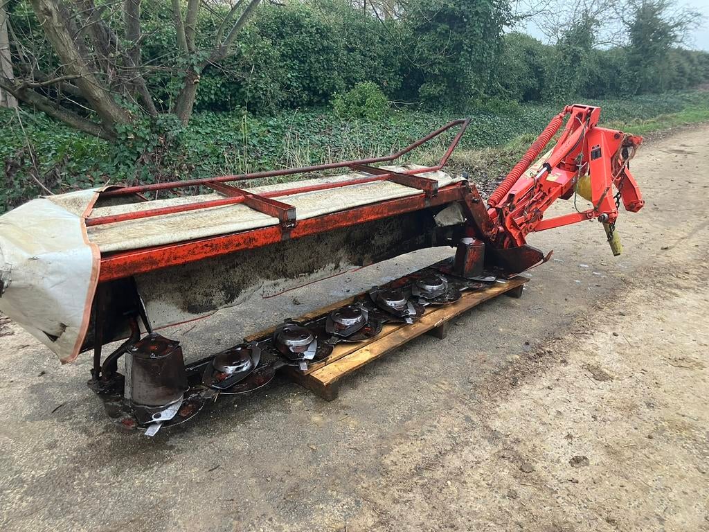 Kuhn schijvenmaaier, Zakelijke goederen, Ophalen