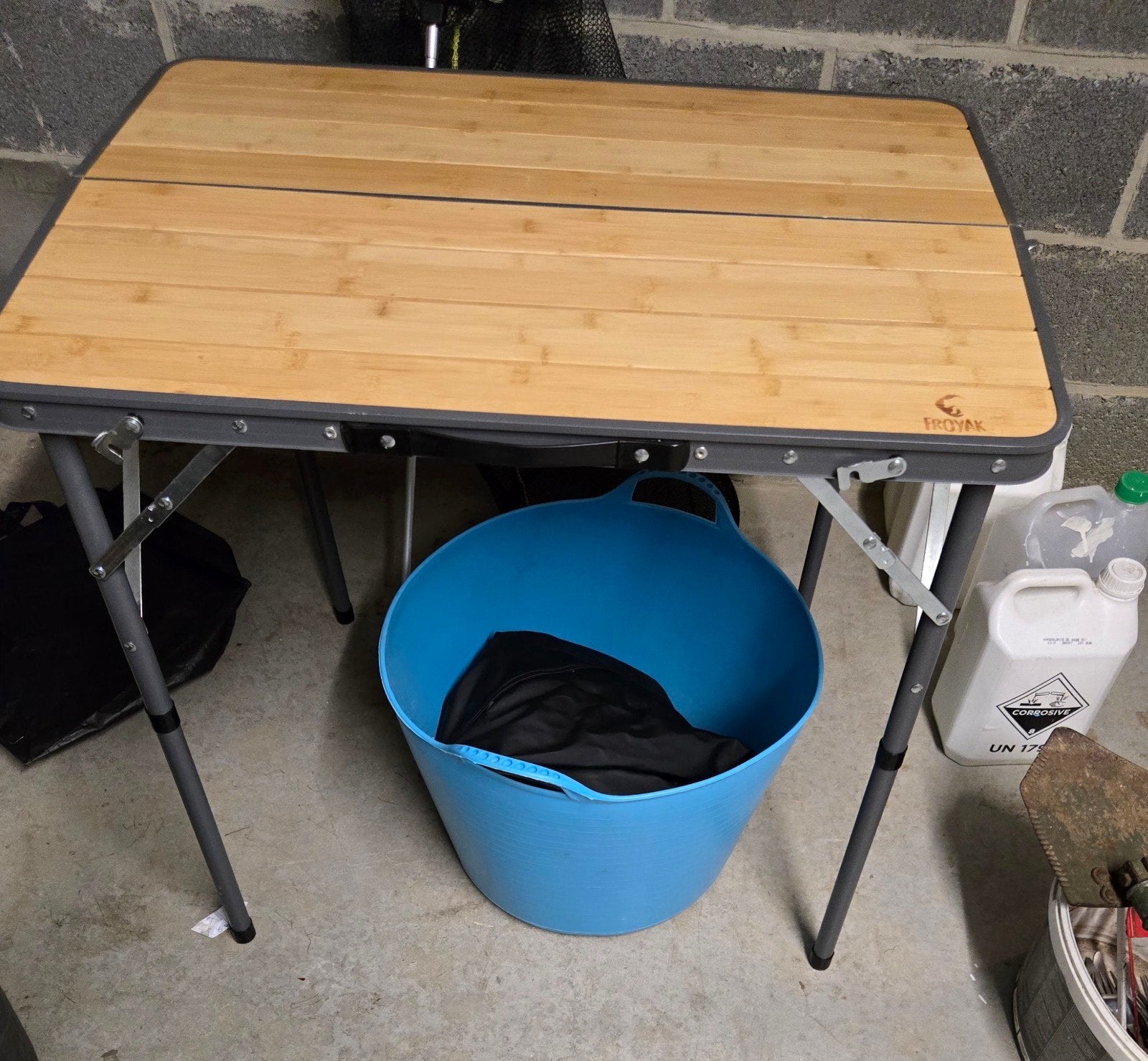 table pliante, Enlèvement ou Envoi