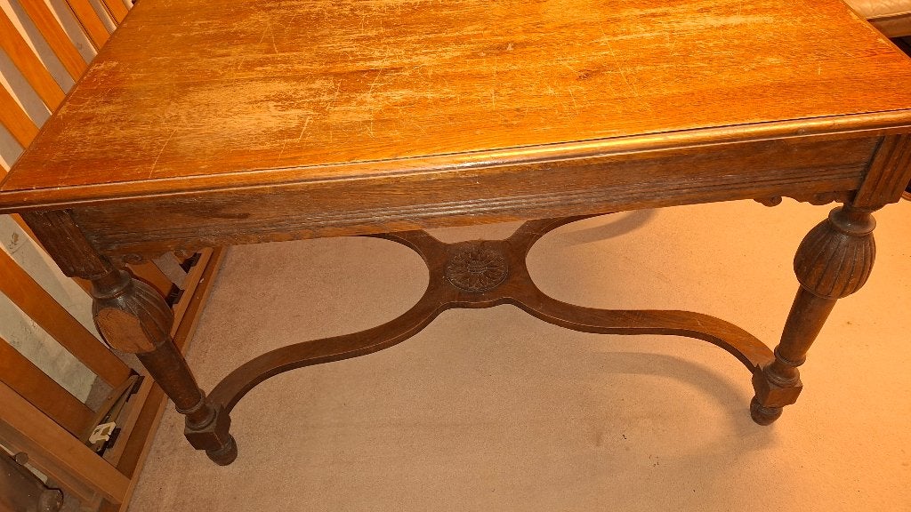 belle table avec pieds spéciaux, Antiquités & Art, Enlèvement