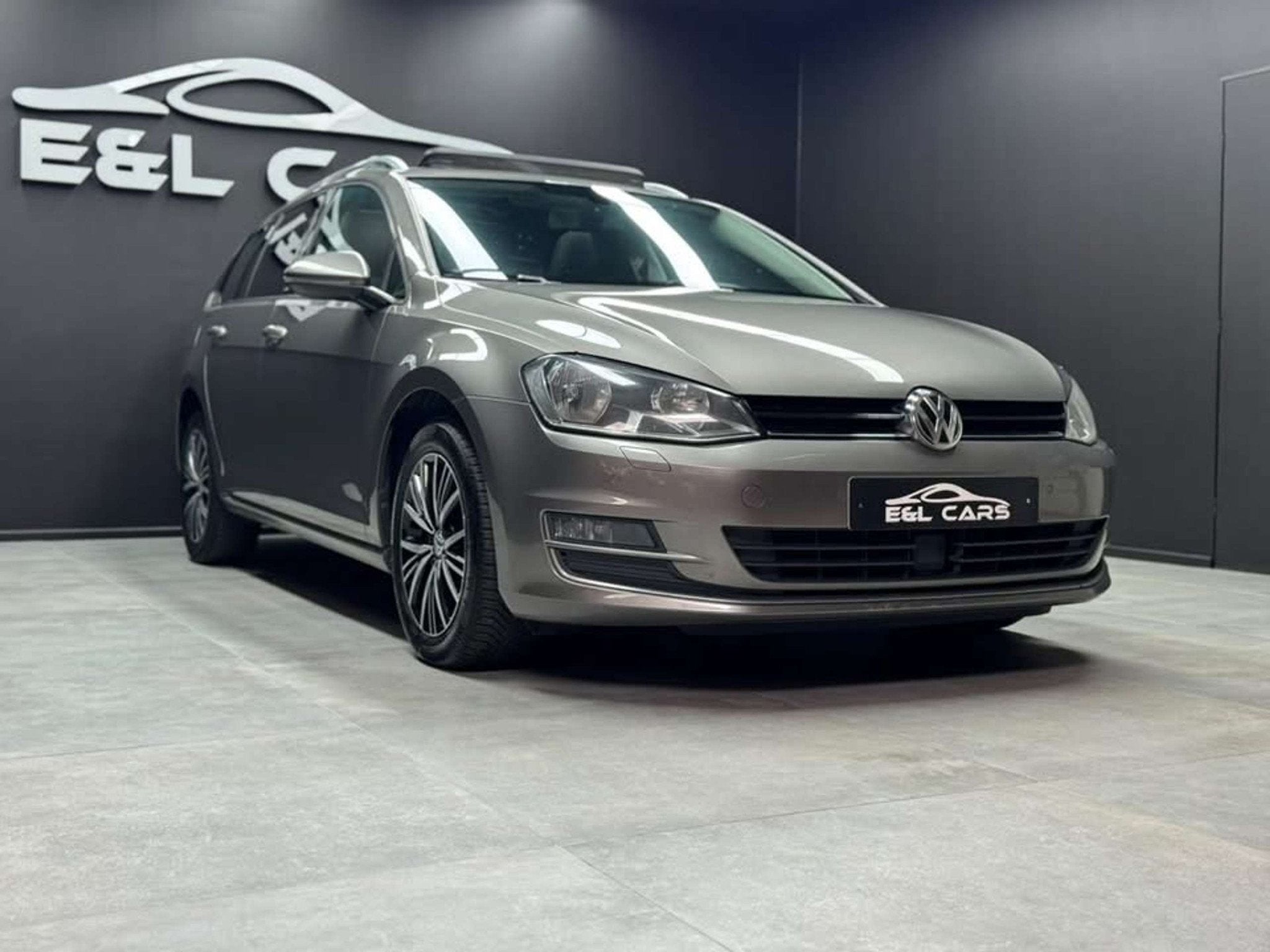 Volkswagen Golf Golf Variant 1.6 TDI DSG ALLSTAR *12 mois de, Argent ou Gris, Achat, Entreprise, 5 portes