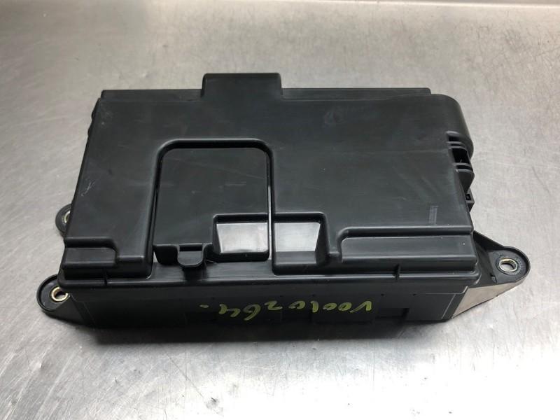 ZEKERINGKAST Lexus SC (01-2001/07-2010) (|8267024090|), Gebruikt, Lexus