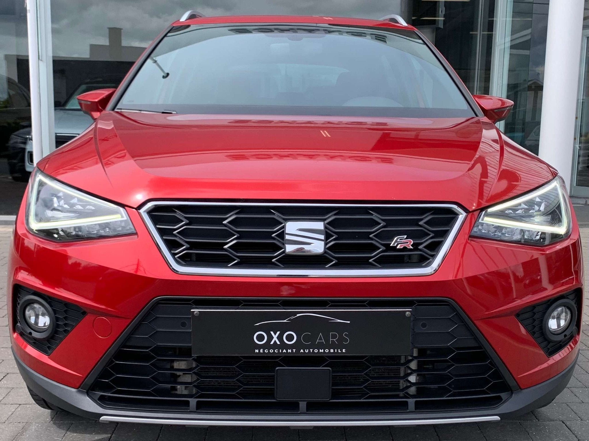 SEAT Arona FR 1.0 TGI / ESSENCE + CNG / PACK FR / XENON / GP, Autos, Rouge, 90 ch, Entreprise, Boîte manuelle