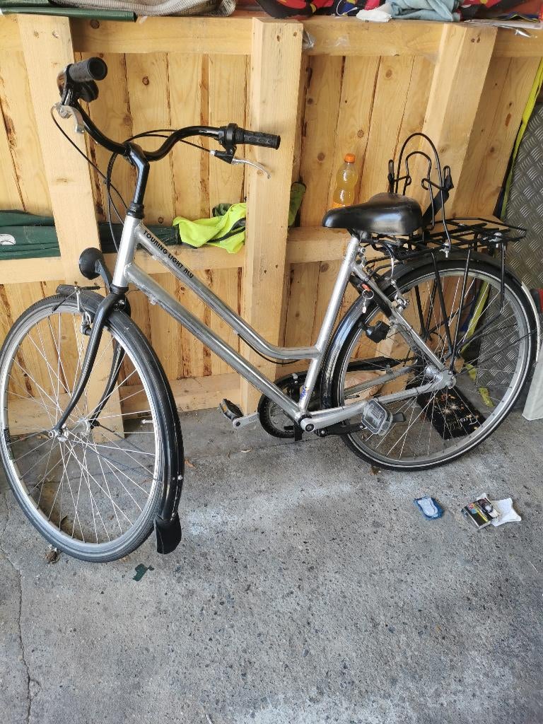 Dames fiets, Fietsen en Brommers, Ophalen of Verzenden, Gebruikt, Velgrem, Versnellingen
