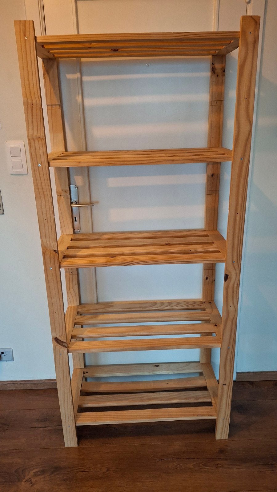 Houten opberrek, Ophalen, Zo goed als nieuw