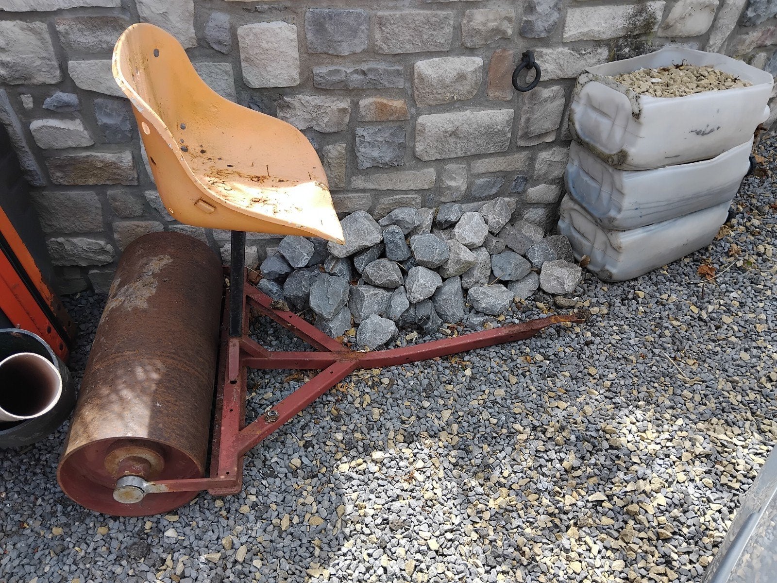 Divers outils en bon état, Enlèvement