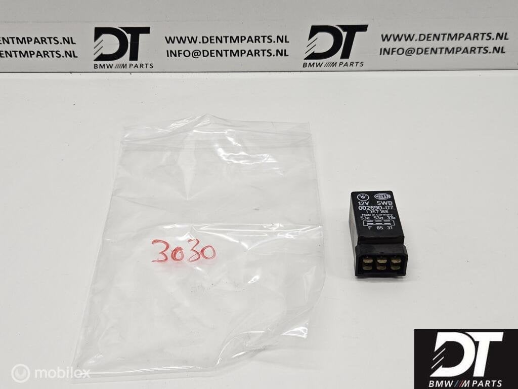 Ruitenwisserrelais BMW E9 61311357168, Nieuw, Ophalen of Verzenden