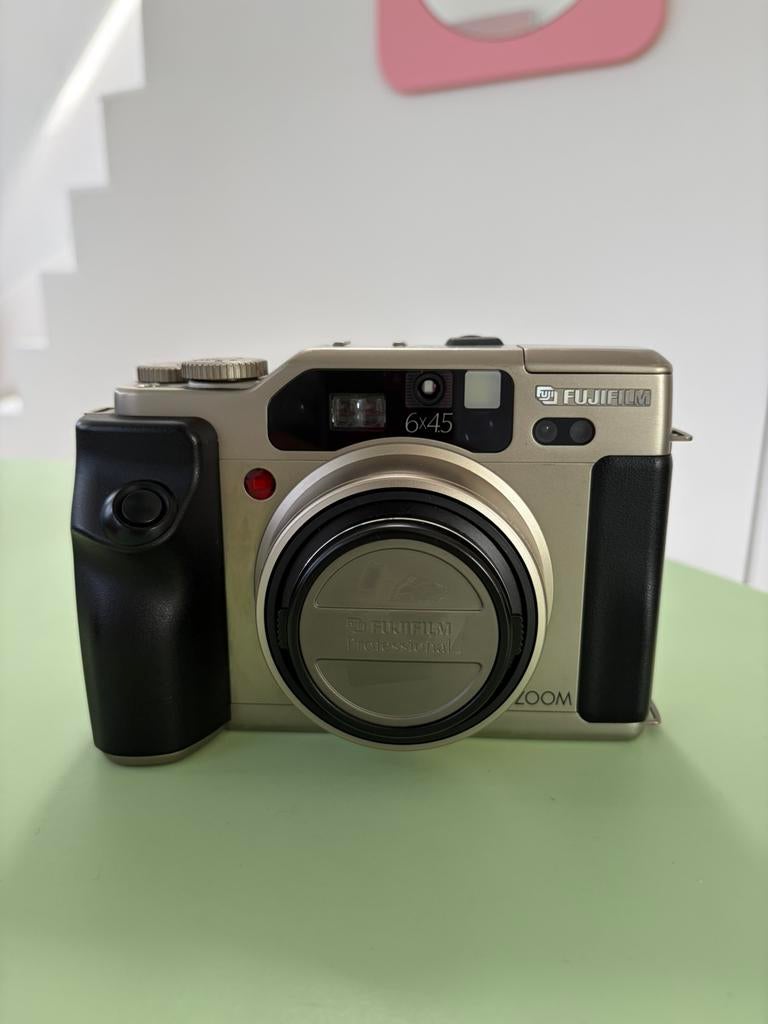 Fujifilm GA645 Zi, Ophalen