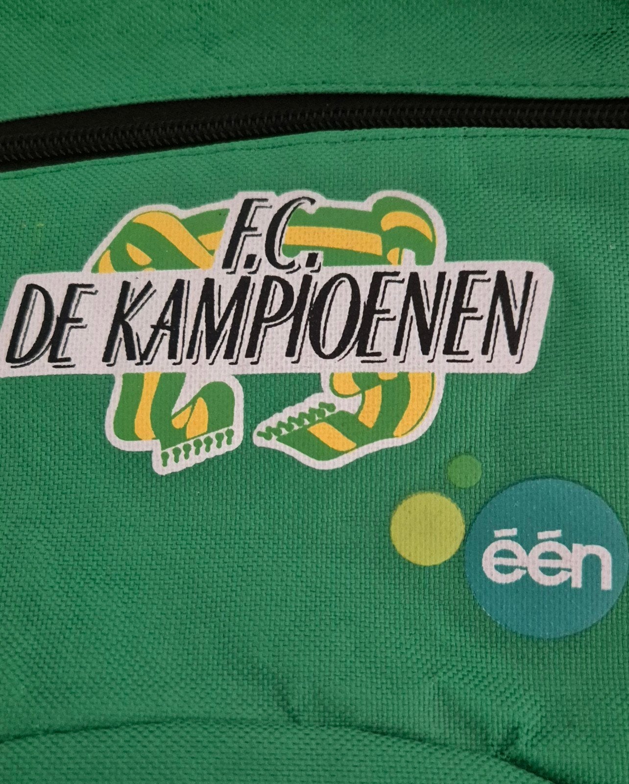 FC De Kampioenen rugzak vintage merchandise Eén gesigneerd, Collections, Collections Autre, Enlèvement