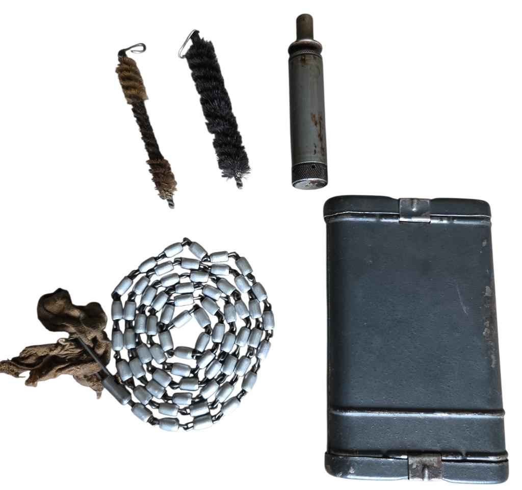 duitse ww2 k98 schoonmaak setje, Ophalen of Verzenden