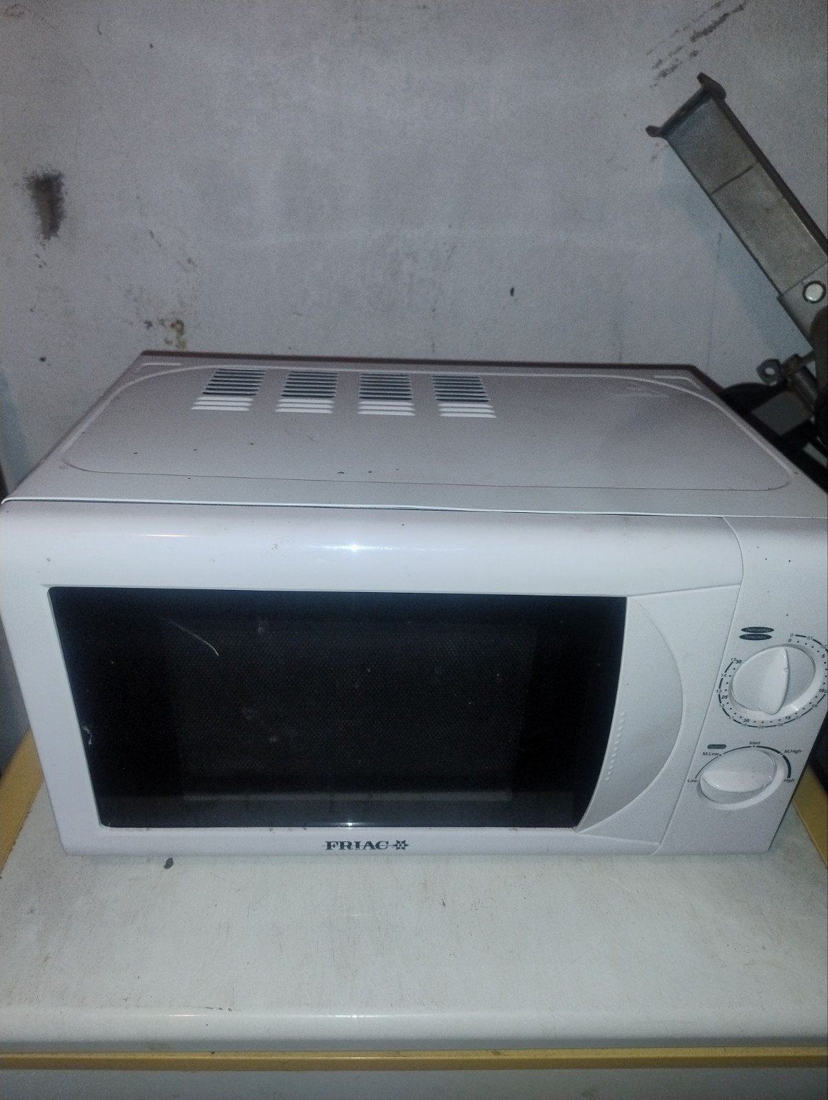 Microgolf oven, Ophalen, Oven