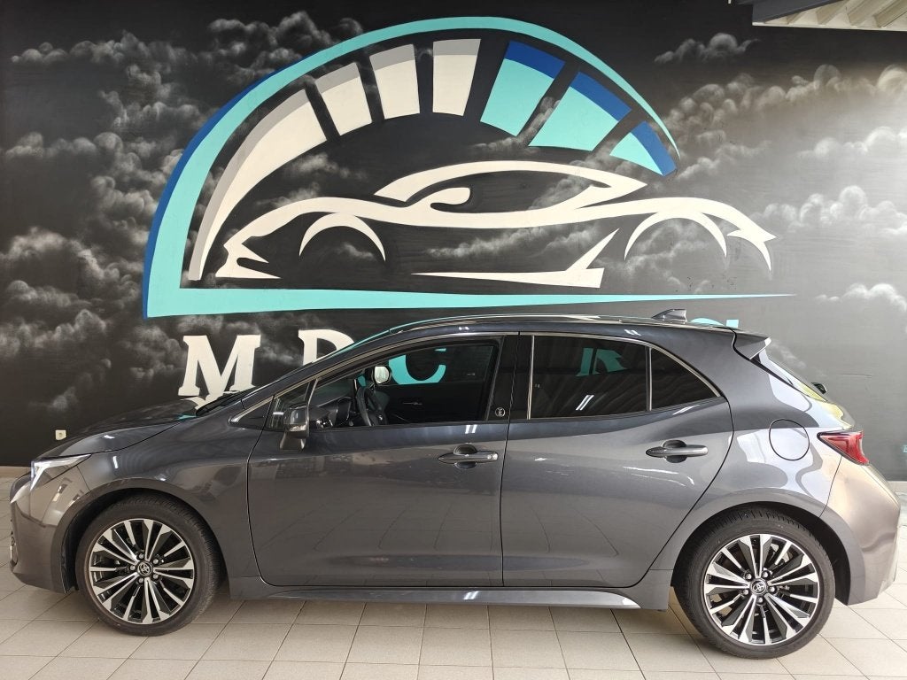 Toyota Corolla 1.8 Hybrid Style + tech pack, Auto's, Toyota, Corolla, Leder, Berline, 5 deurs