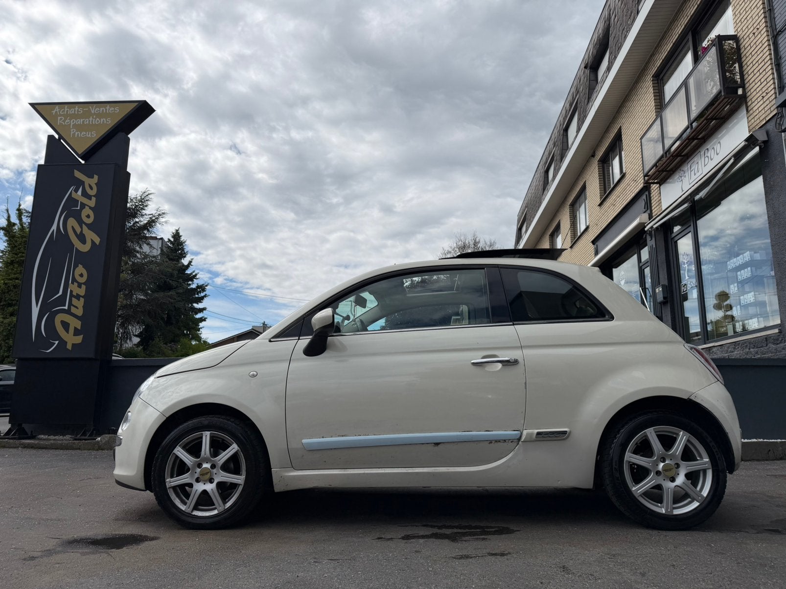 FIAT 500 ESSENCE CUIR TOIT OUVRANT PANO !, Euro 5, Achat, Boîte manuelle, Alcantara