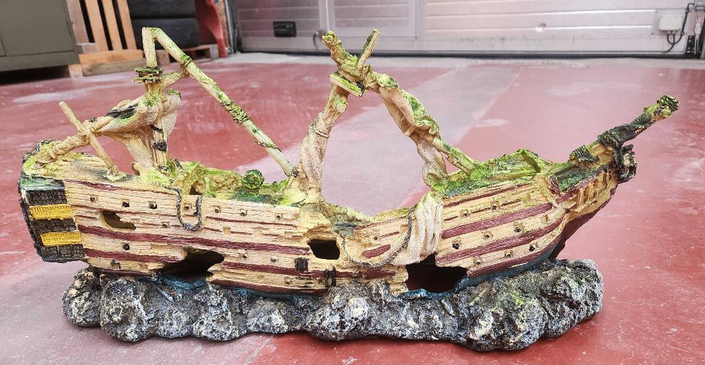 Grote boot voor in aquarium, Dieren en Toebehoren, Ophalen, Gebruikt