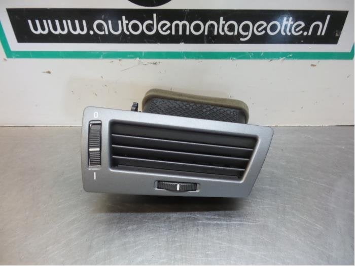 Luchtrooster Dashboard van een BMW 7-Serie (7-Serie 02-), Gebruikt, -, -, Ophalen of Verzenden