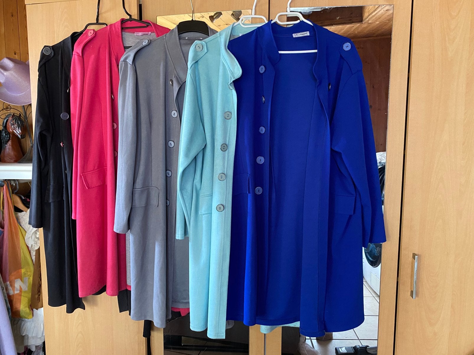 Magna. Blazerjasjes en blouses 52/54, Kleding | Dames, Overige Dameskleding, Gedragen, Ophalen of Verzenden