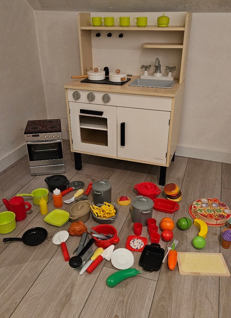 Keukentje, Ophalen, Gebruikt, Overige materialen, Speelkeuken