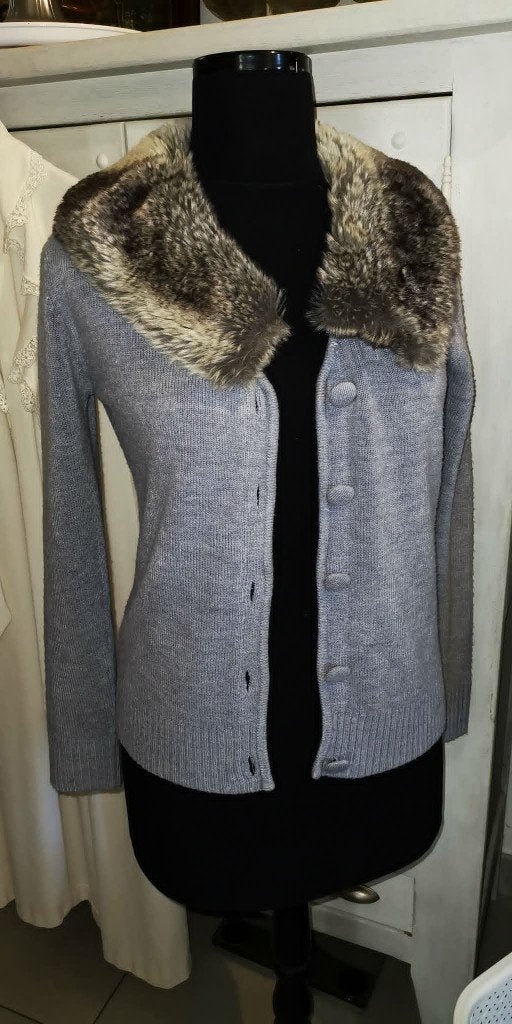 Pull, Paramour collection, Grijs, Gedragen, Ophalen