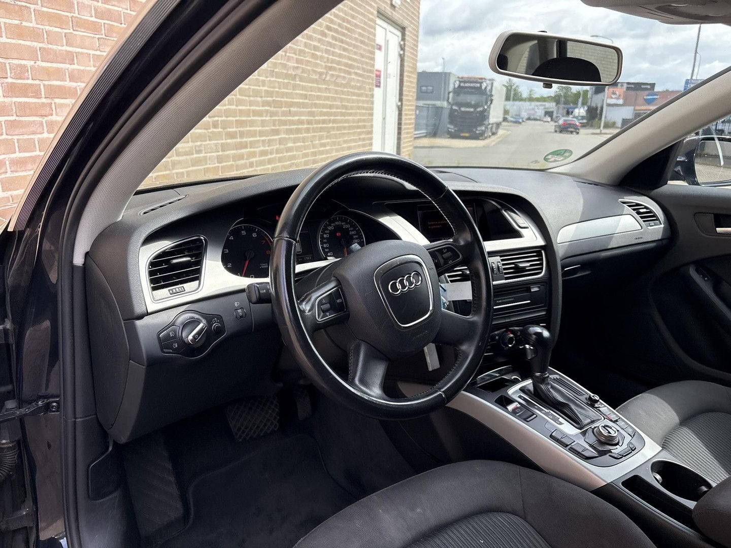 Audi A4 Avant 1.8 TFSI Pro Line Business | Automaat | Climat, Automaat, 174 g/km, Zwart, Blauw