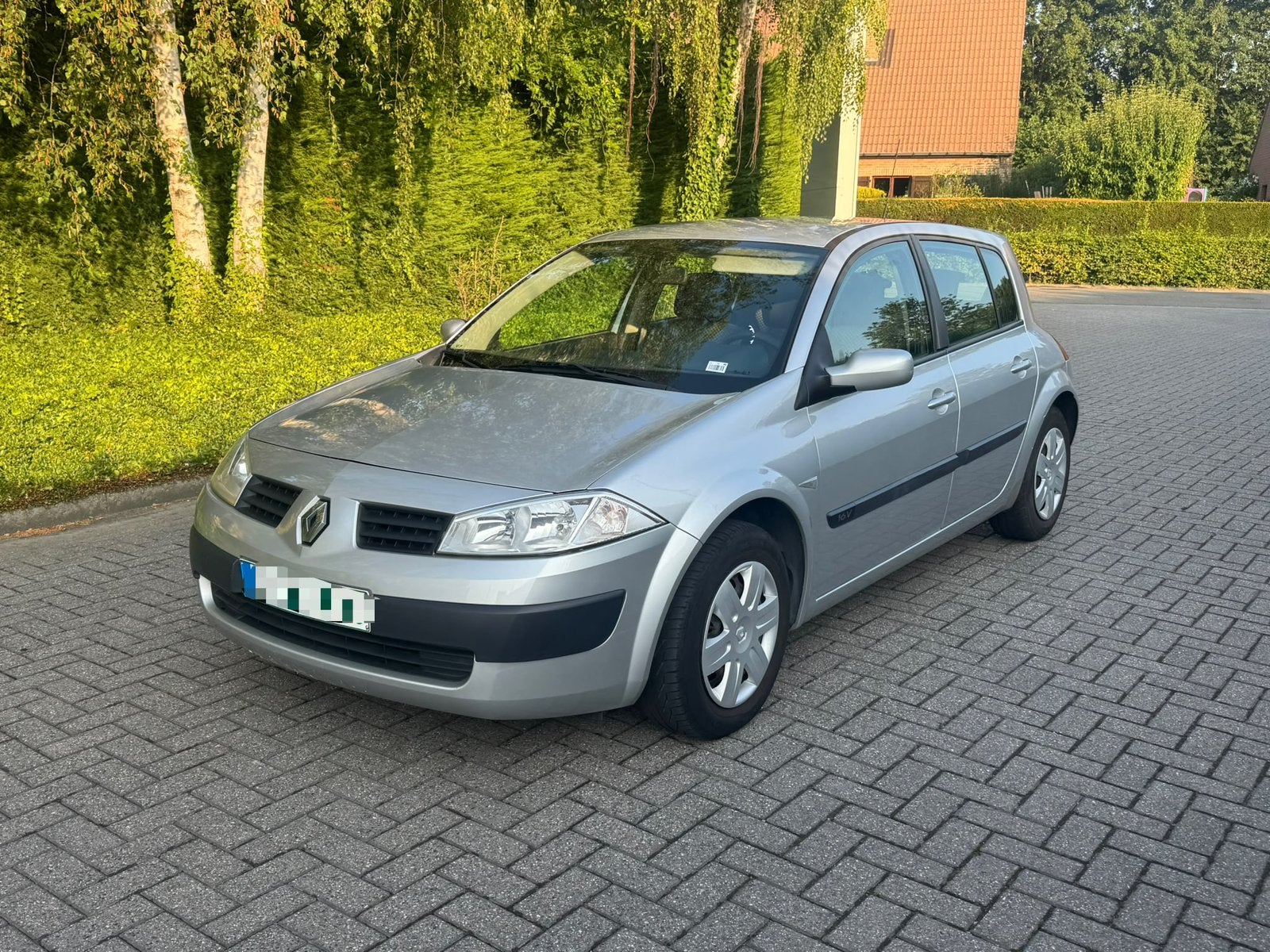 Renault Megane 1.4 essence 2006 Prete à immatriculer, Autos, Renault, Particulier, Mégane, Bluetooth, Essence, Euro 4, 5 portes