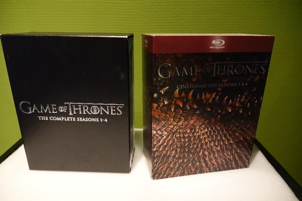 Blu Rays Game of Thrones saisons 1 à 4 ETAT NEUF, Enlèvement ou Envoi, Comme neuf, TV & Séries télévisées