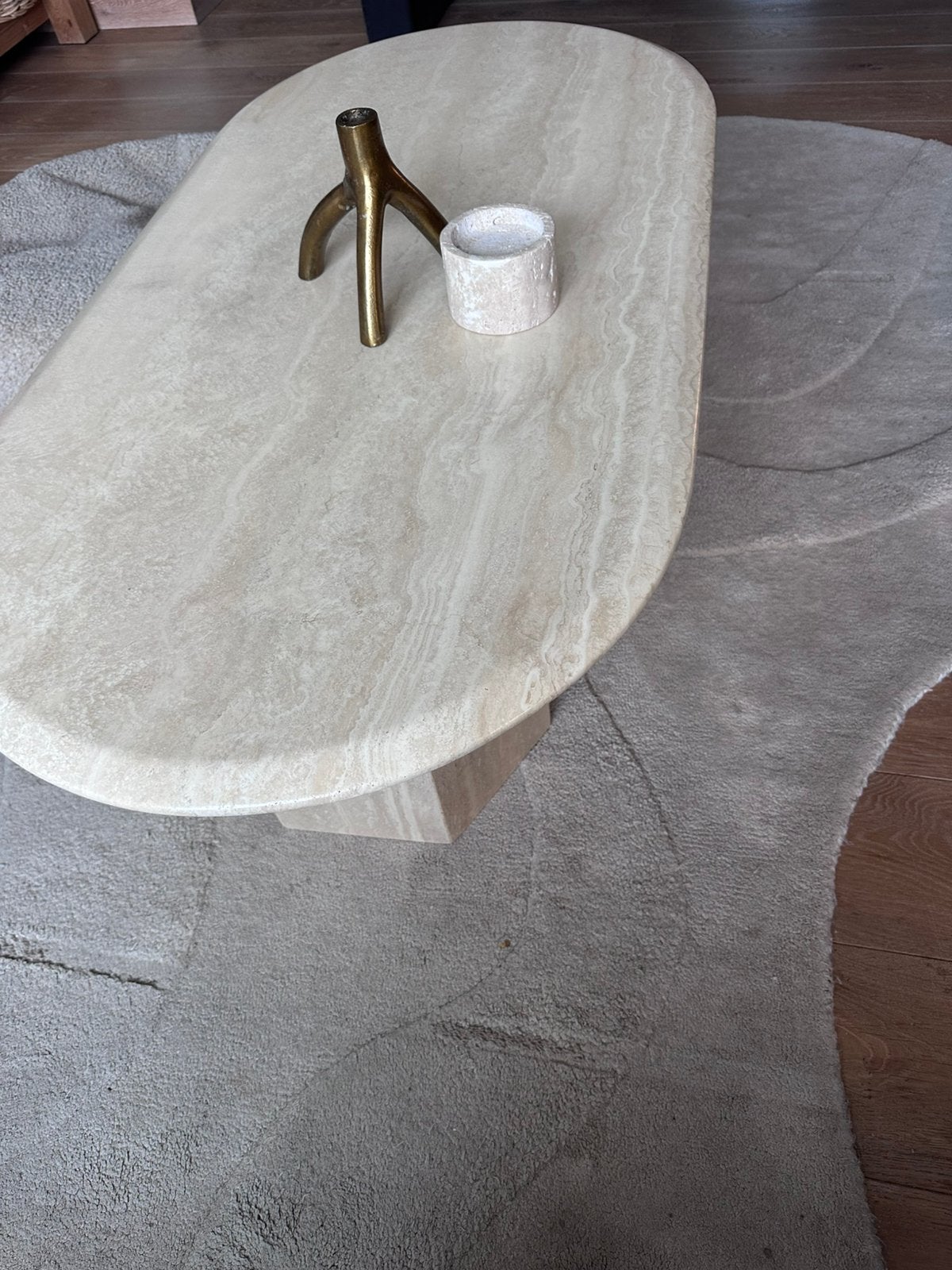 Table basse en travertin italien vintage,, Maison & Meubles, Enlèvement, Comme neuf, Midcentury modern,