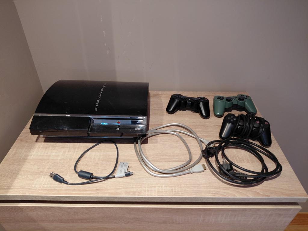 PS3 avec 24 jeux et 2 manettes., Consoles de jeu & Jeux vidéo, Enlèvement ou Envoi