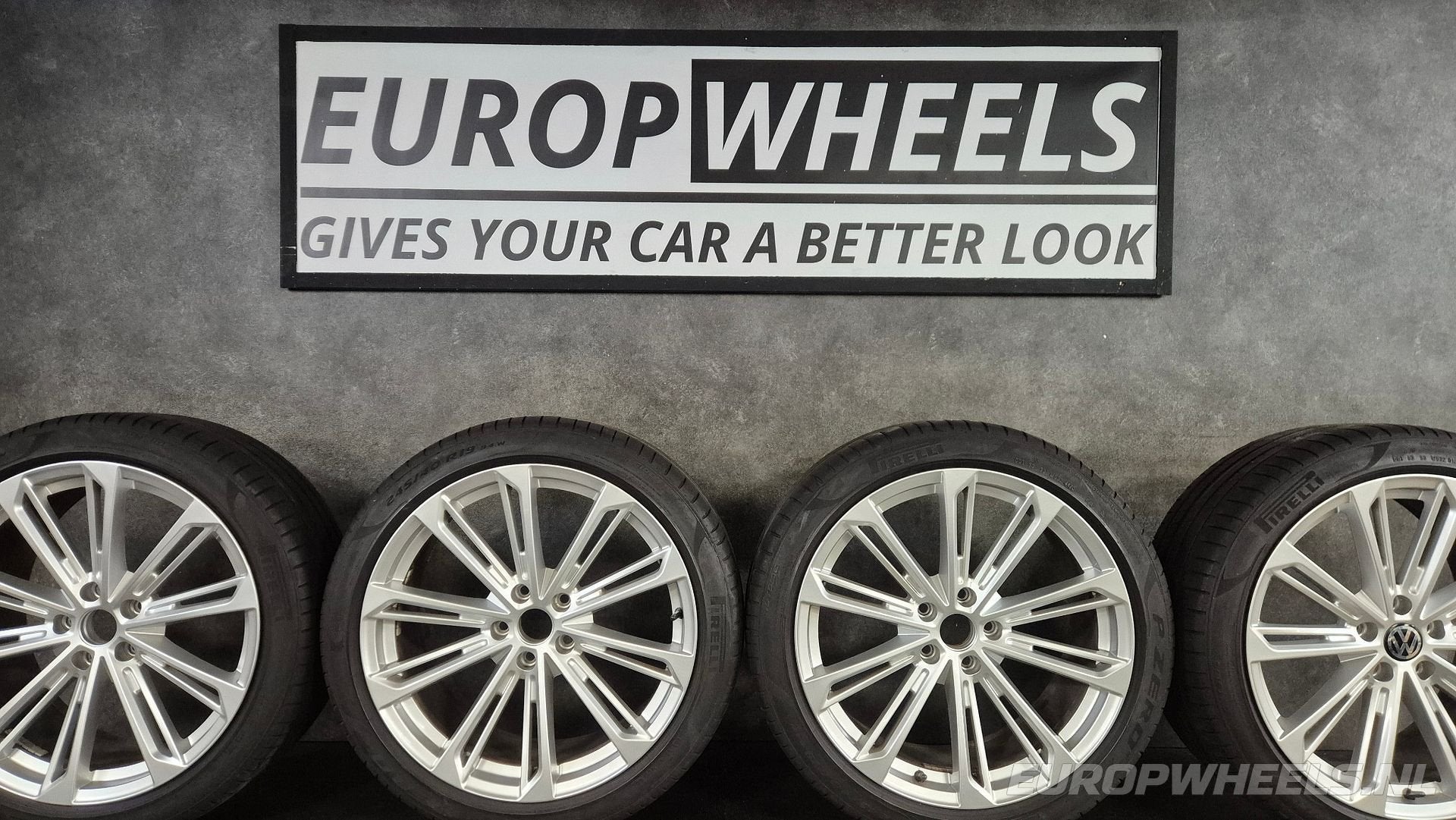 Jantes 19 pouces VW Passat Arteon Cupra Superb avec pneus d', Autos : Pièces & Accessoires, Pneus et Jantes, 245 mm, Véhicule de tourisme