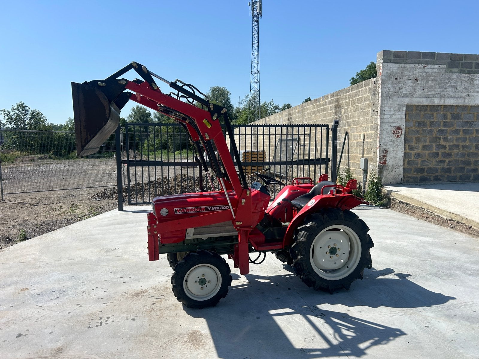 Micro tracteur avec chargeur tva récupérable, John Deere, Enlèvement ou Envoi, Jusqu'à 2500, Jusqu'à 80 ch