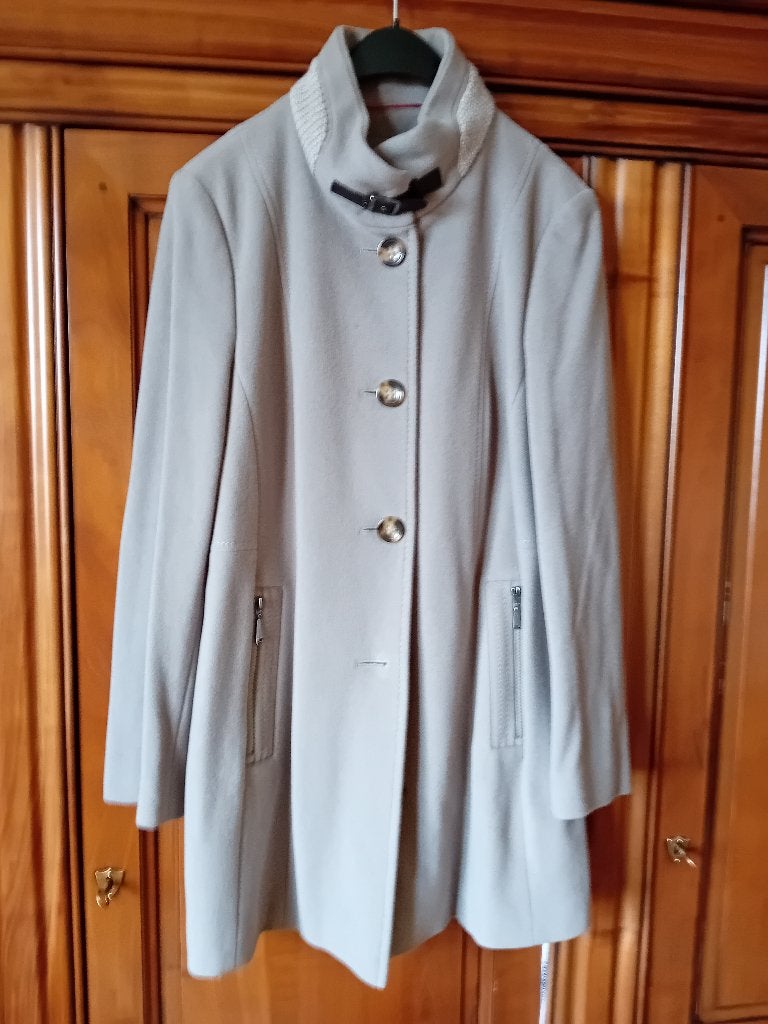 vêtements, Taille 38/40 (M), Enlèvement ou Envoi, Autres couleurs, Comme neuf