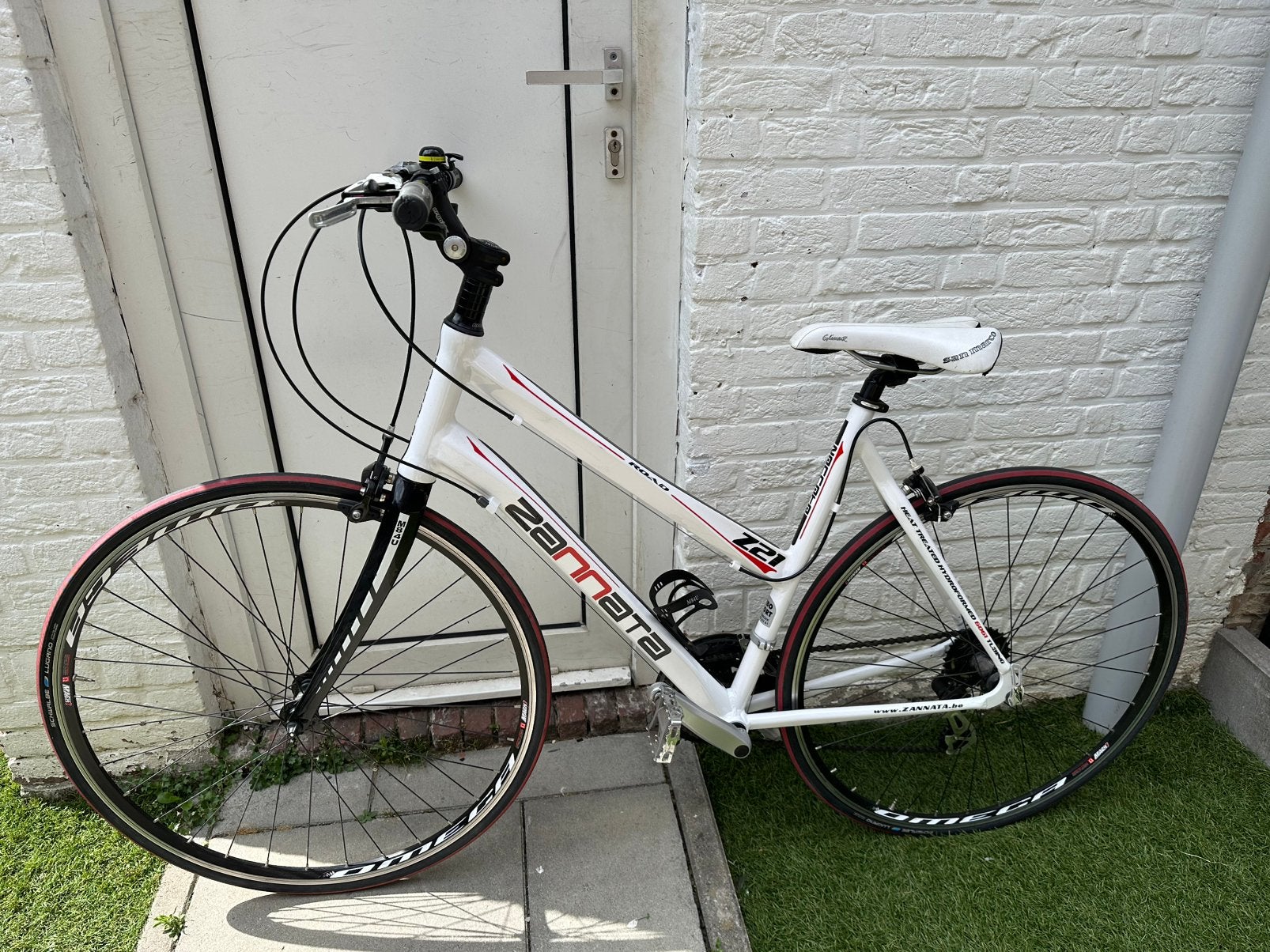 Zannata sportfiets 28 inch, Fietsen en Brommers, Ophalen, Zo goed als nieuw, 28 inch
