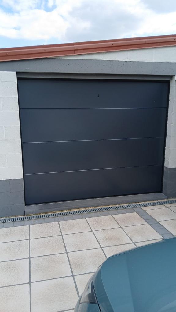 Garagepoort met somfy bediening, Immo, Garages & Places de parking, Province d'Anvers